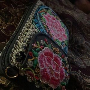 Meet your Posher, Tomasa